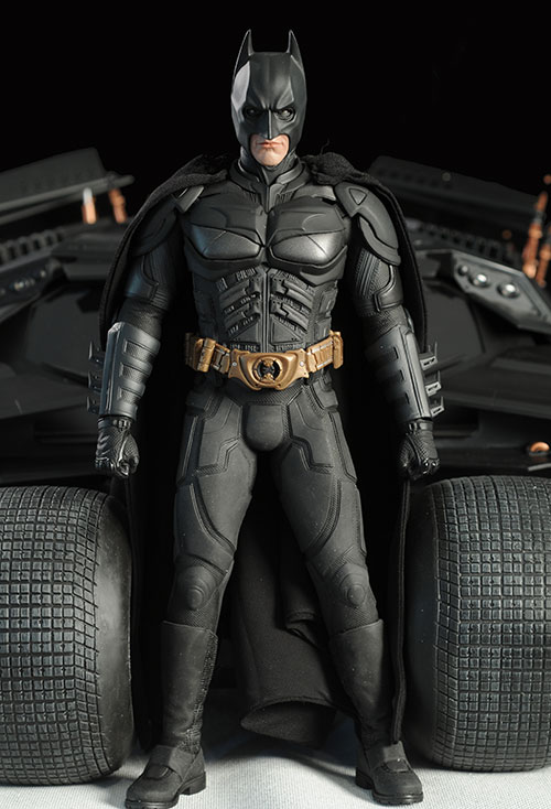 Review and photos of Hot Toys Dark Knight Tumbler sixth scale