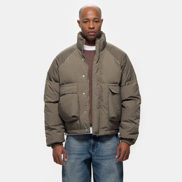 Raglan Puffer Jacket in Khaki