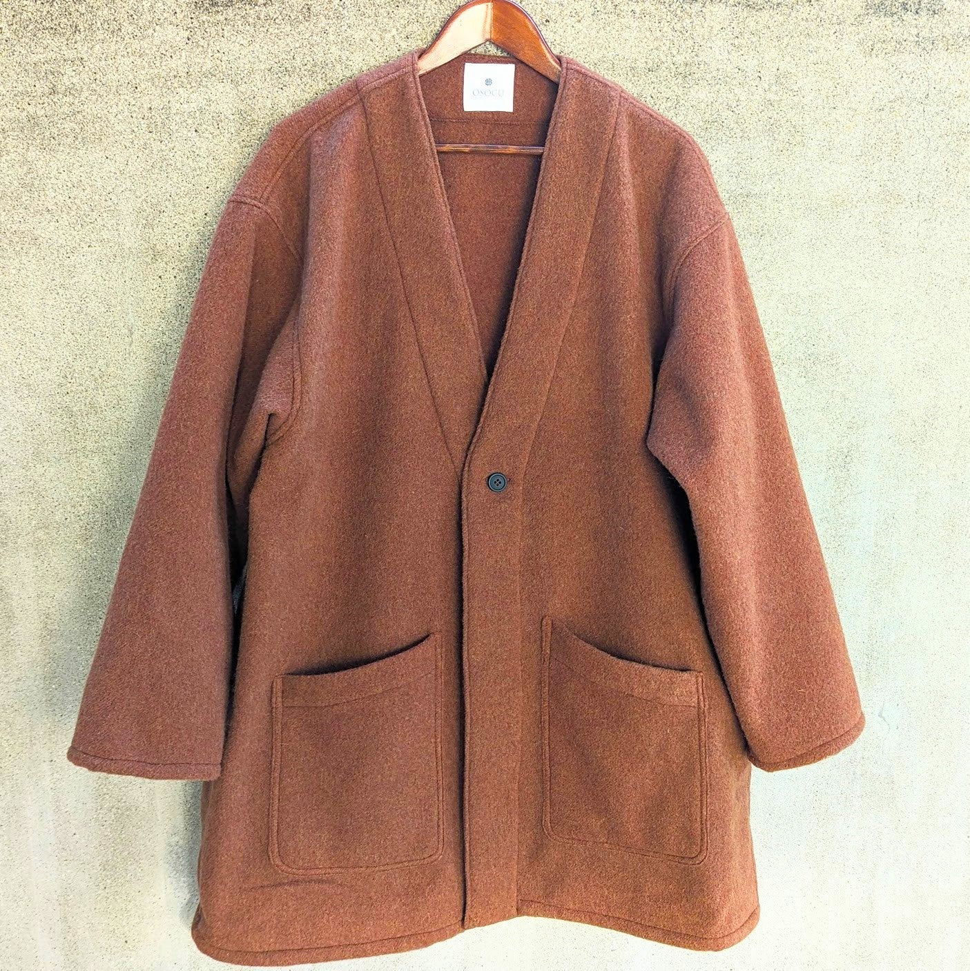 OSOCU＞尾州ウール 毛七 ノーカラージャケット 再生羊毛（リサイクル