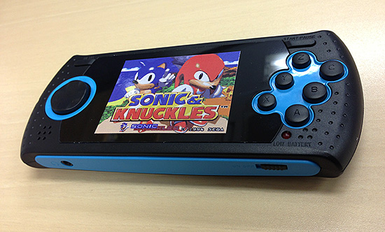 メガドライブ携帯機「SEGA GENESIS ULTIMATE PORTABLE GAME PLAYER」が