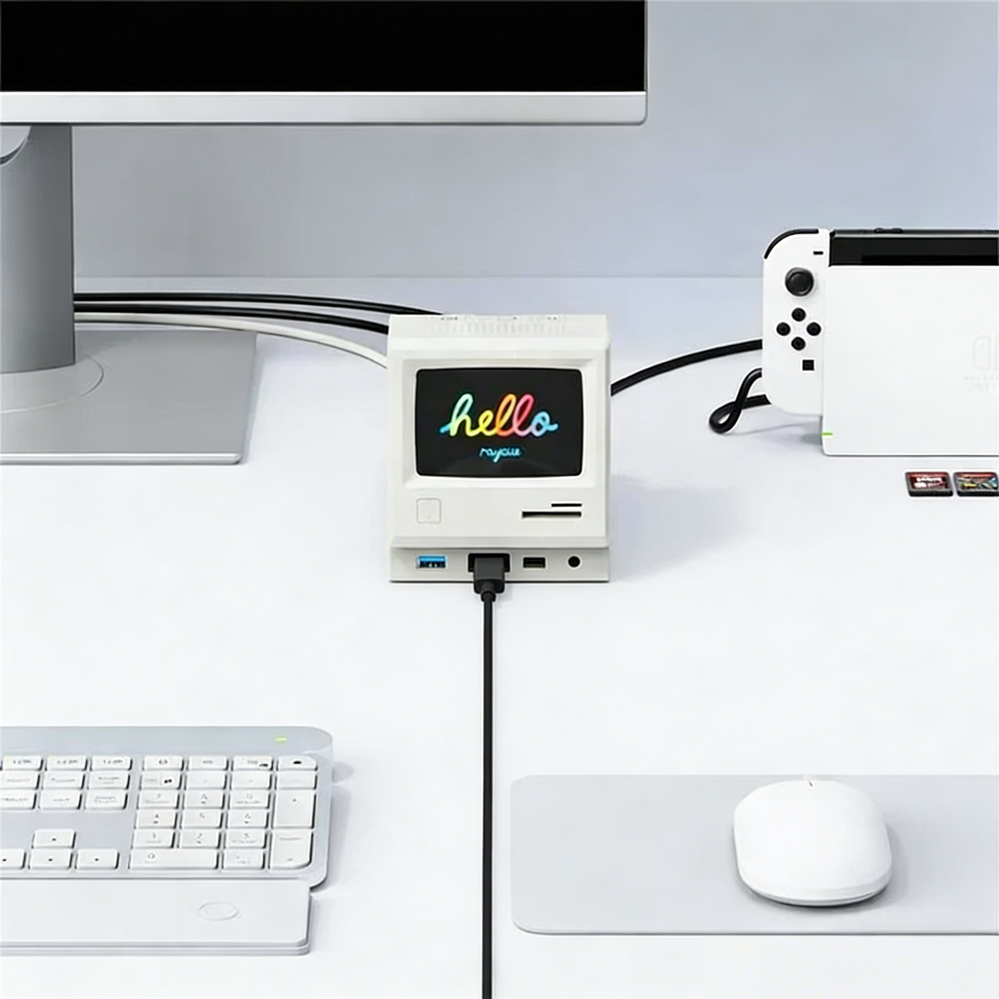 RayCue 128K: Retro Style Multifunctional Dock w/ Display