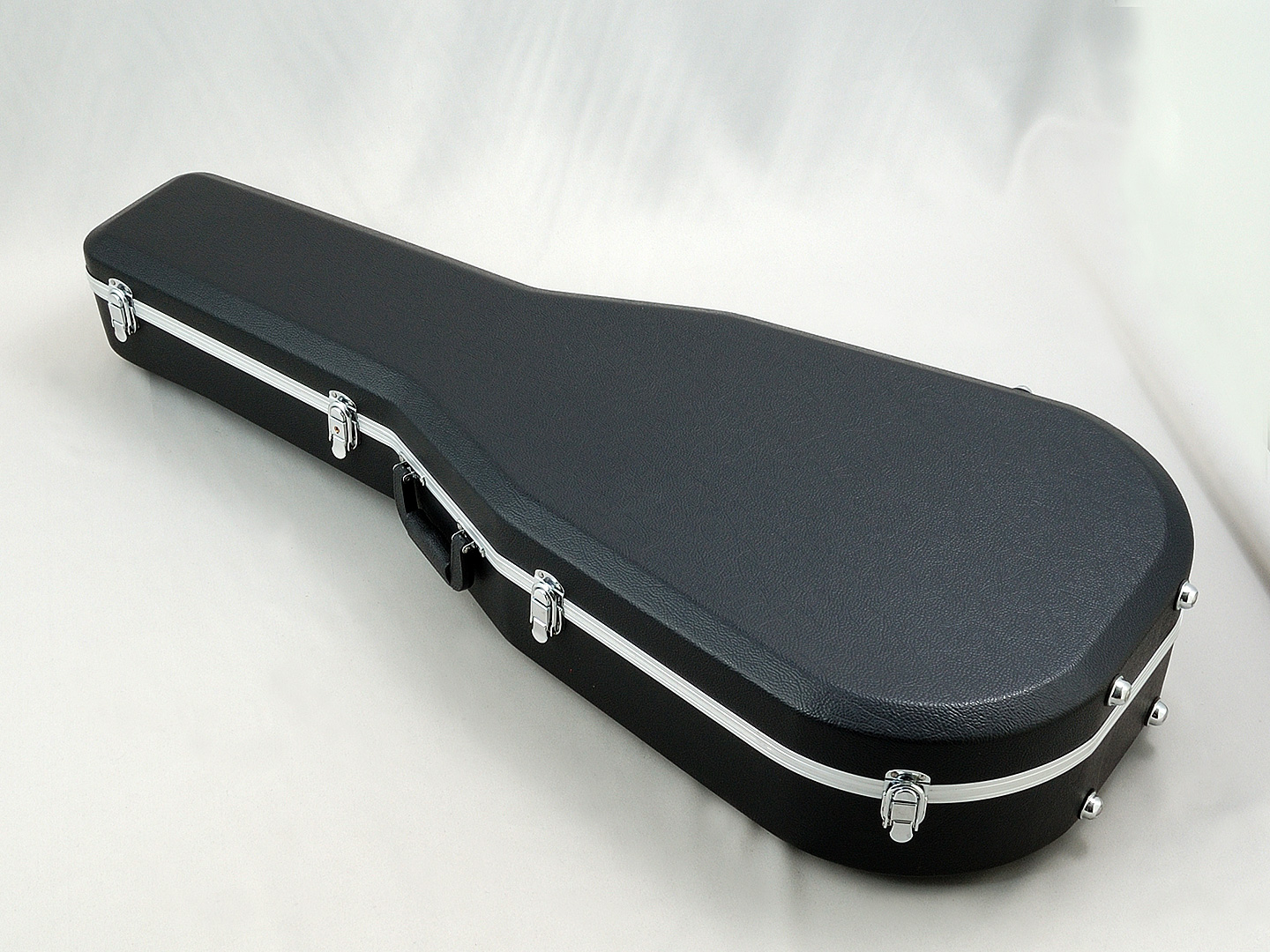 Cat'sEyes/CE185T 【しっかりしたボディ鳴りと厚みのあるサウンド