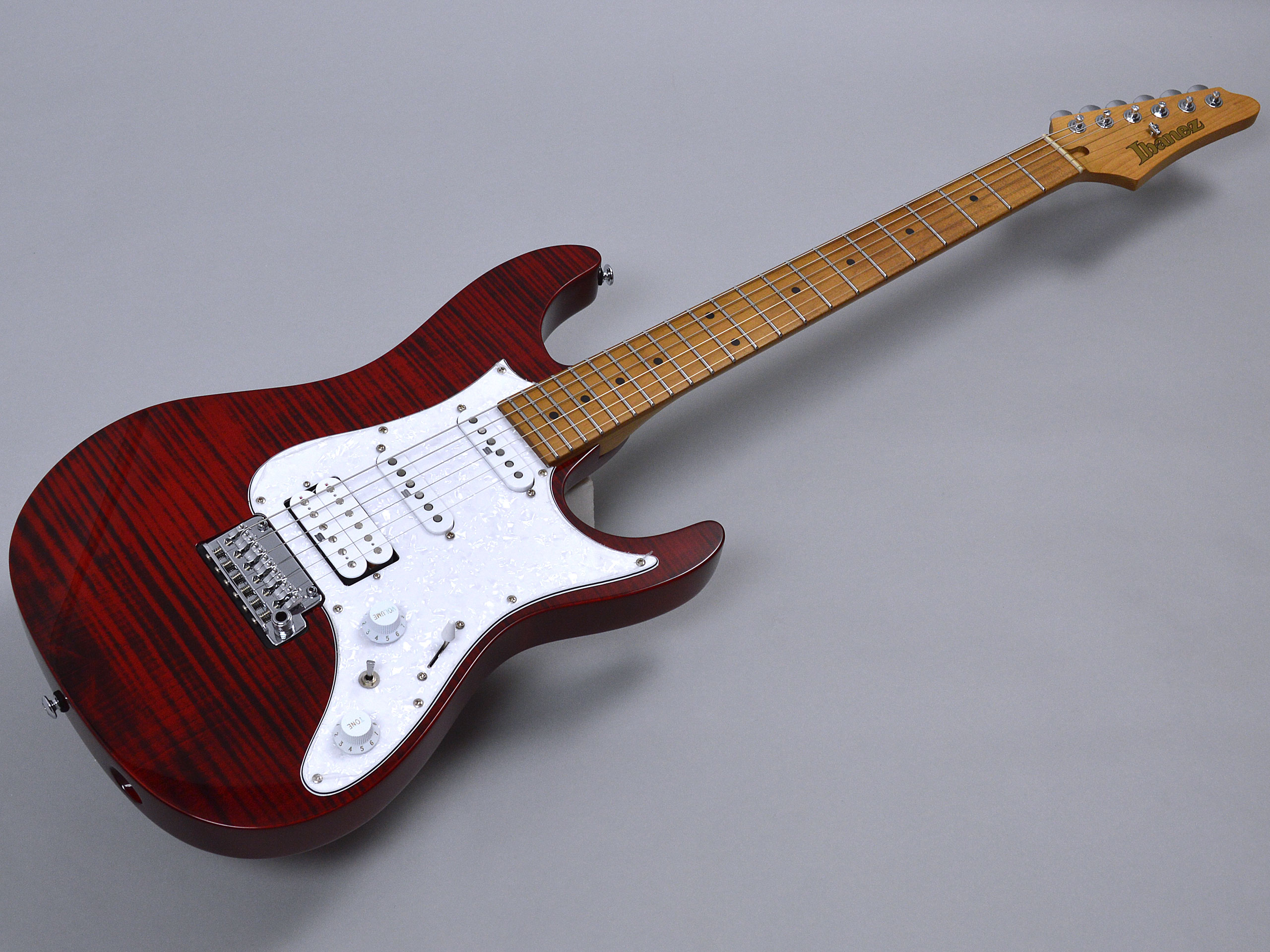 特価エレキギター】Ibanez（アイバニーズ）“The 万能”モデル2本
