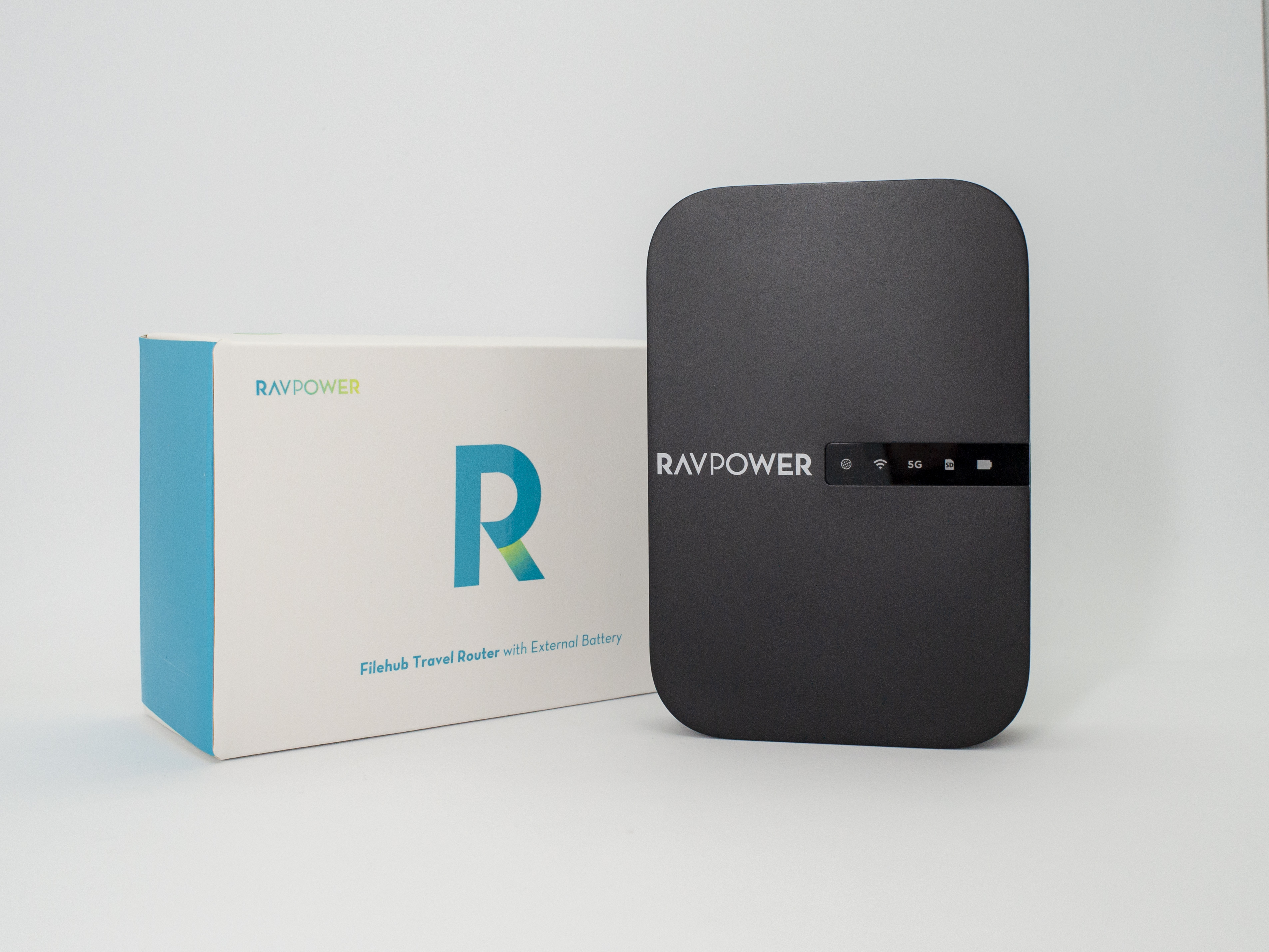 RAVPower】多機能型ワイヤレスカードリーダー