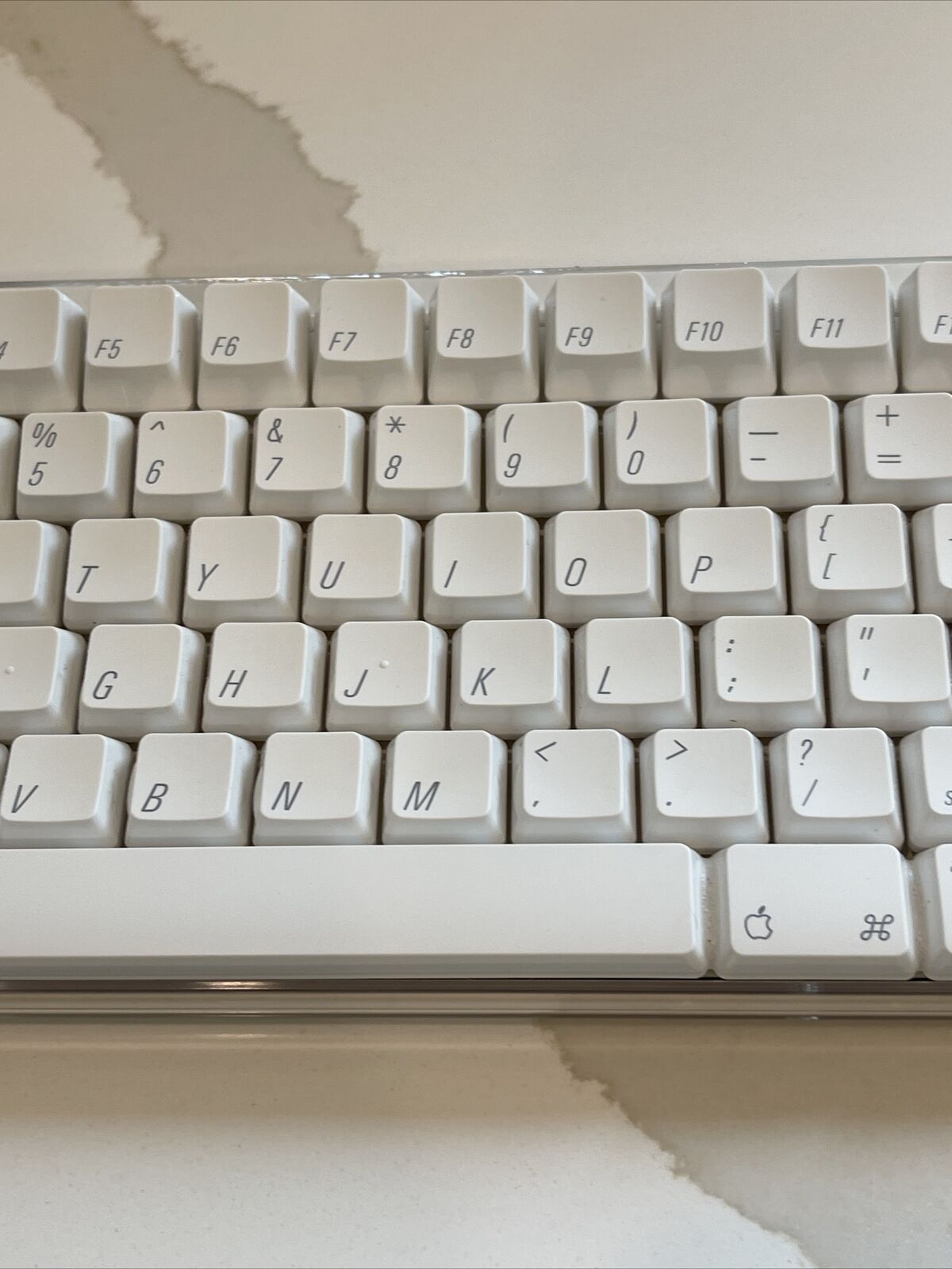 Apple Keyboard A1016 M9270LL/A (2003)