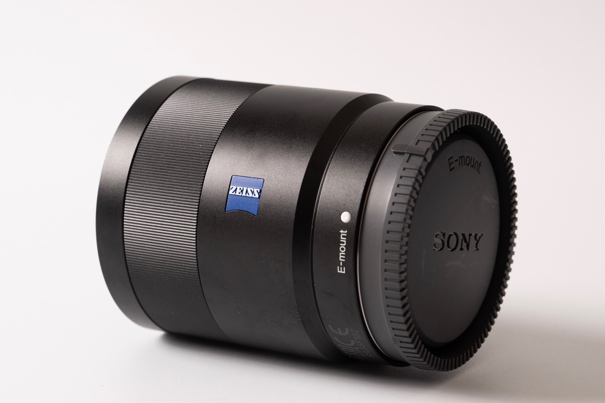 Eマウントの名玉「Sonnar T* FE 55mm F1.8 ZA」を買い戻しました。