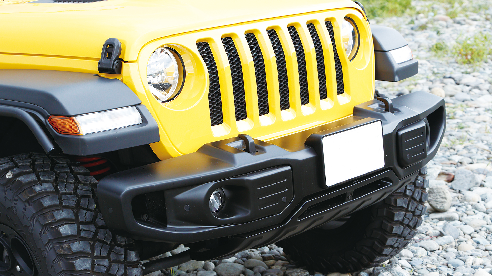 RINEI】普段乗りしやすさはそのままにJEEPらしさを際立たせたJL｜LETS