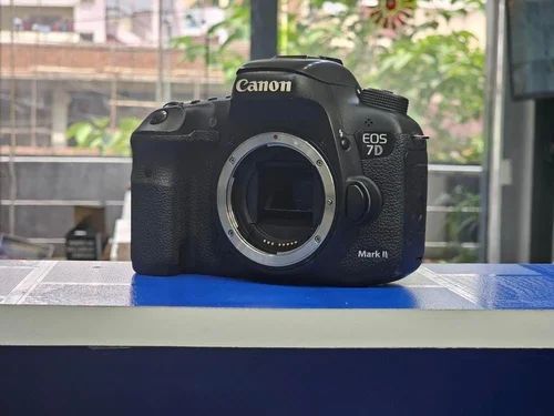 Canon Eos 7d Mark Ii With 18-135mm Is Stm Lens For Sale. at