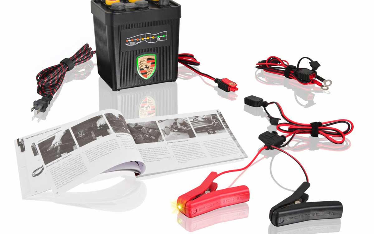 ポルシェクラシックのバッテリーチャージャー(6V＆12V 自動認識)