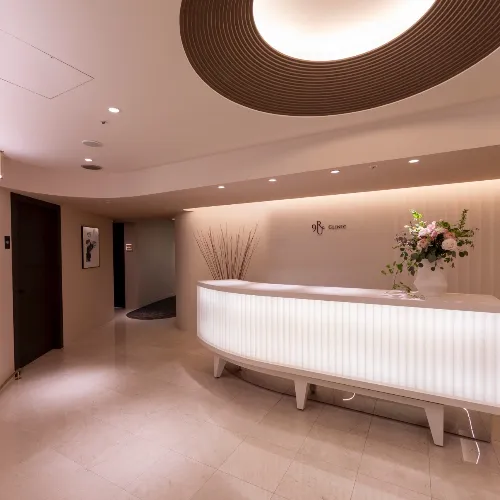 CLINIC 9ru 東京 | VIP健診から幹細胞治療までワンストップで行う会員