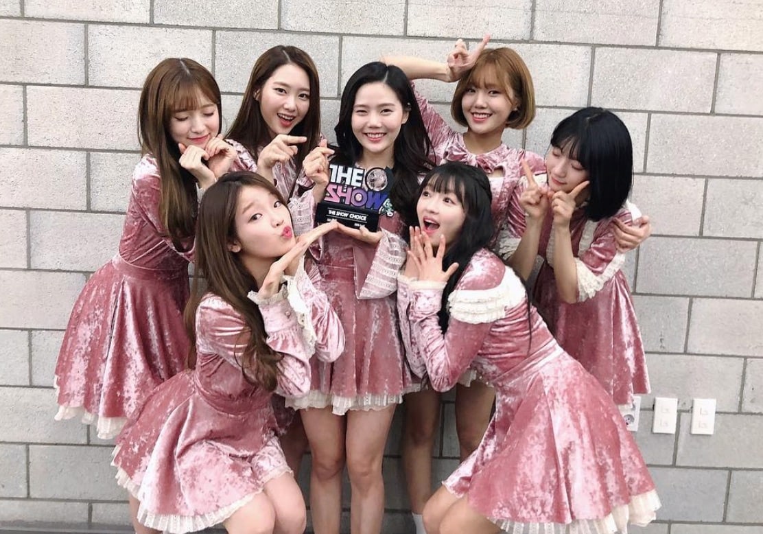Oh My Girl Opens Up About 1st Music Show Win, Love For Fans, And