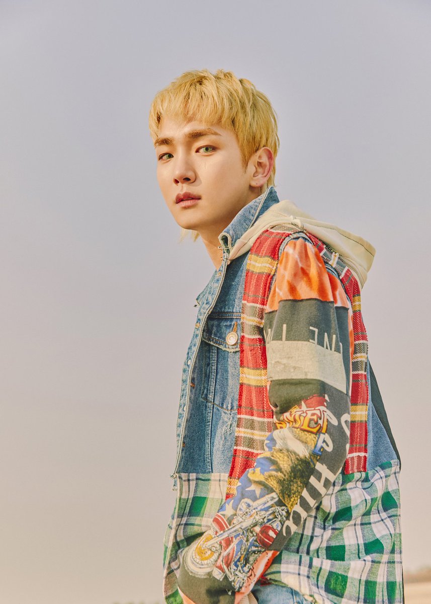 Update: SHINee's Key Embraces Retro Vibe In New Teasers For 