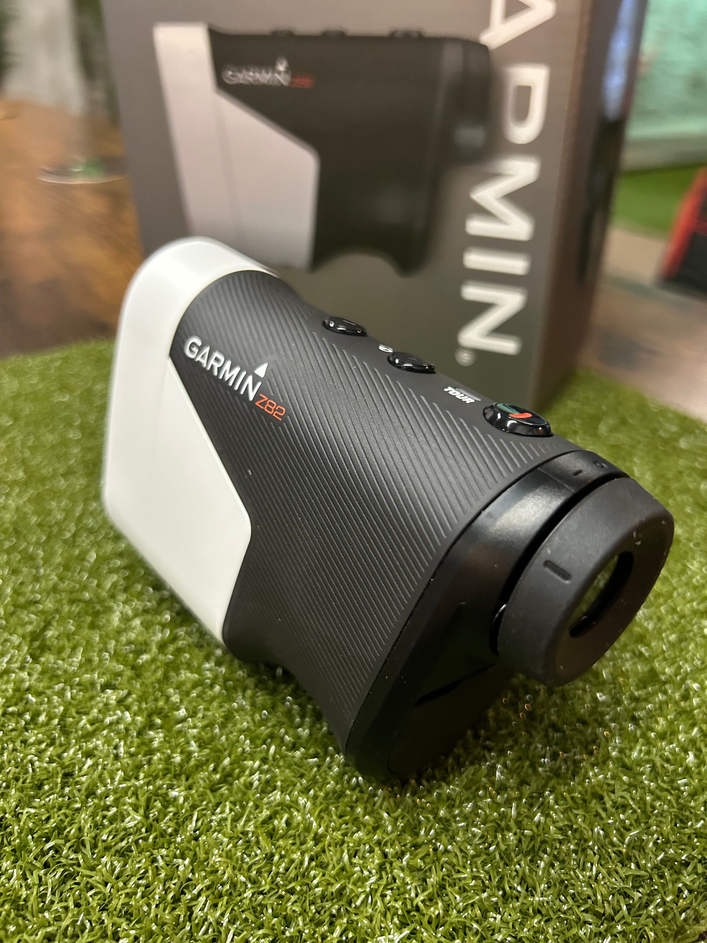 GARMIN Approach® Z82 | Anytime Golf Suites