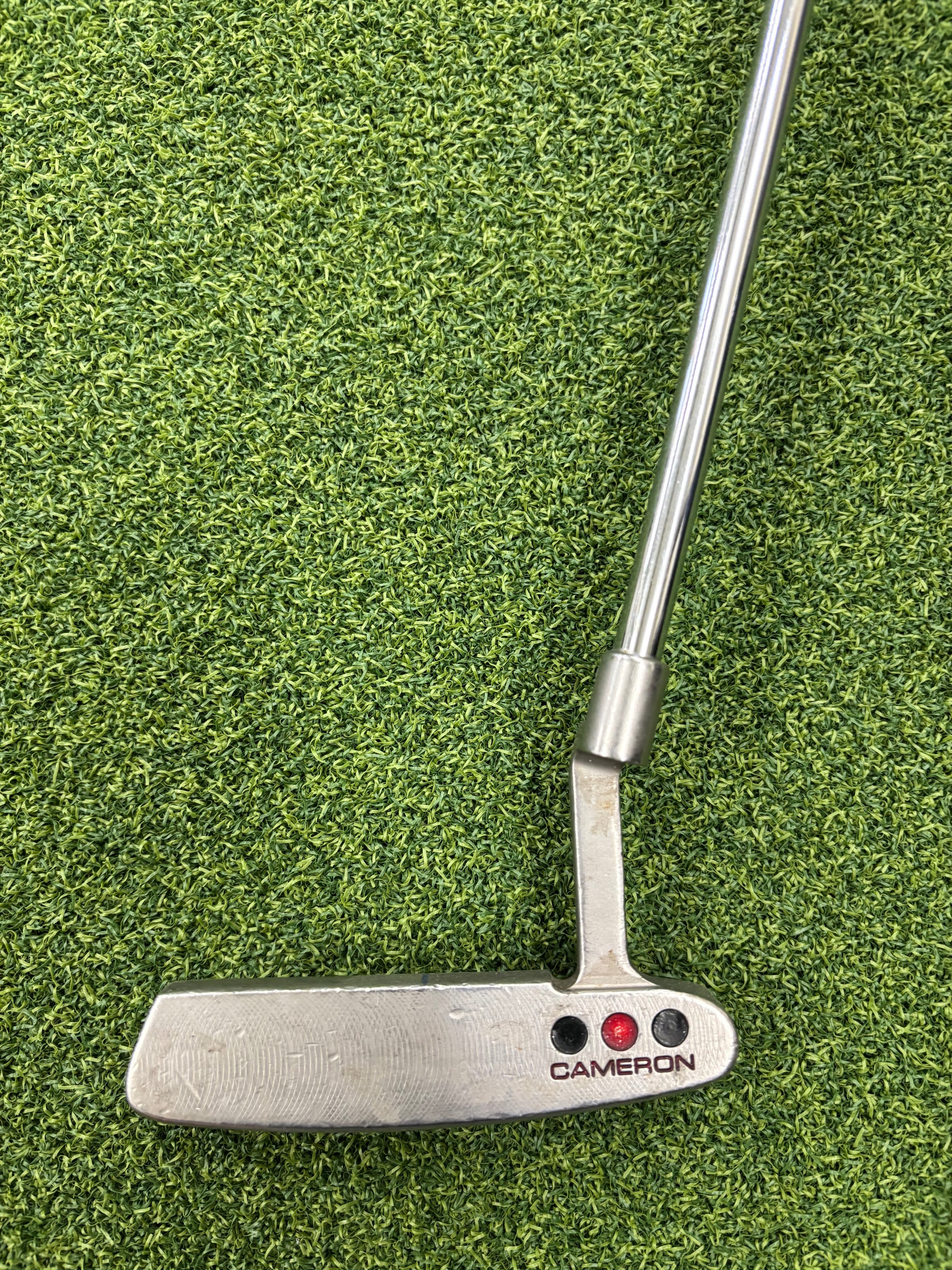 Scotty Cameron The Art Of Putting Newport (O97) | The Putter Library