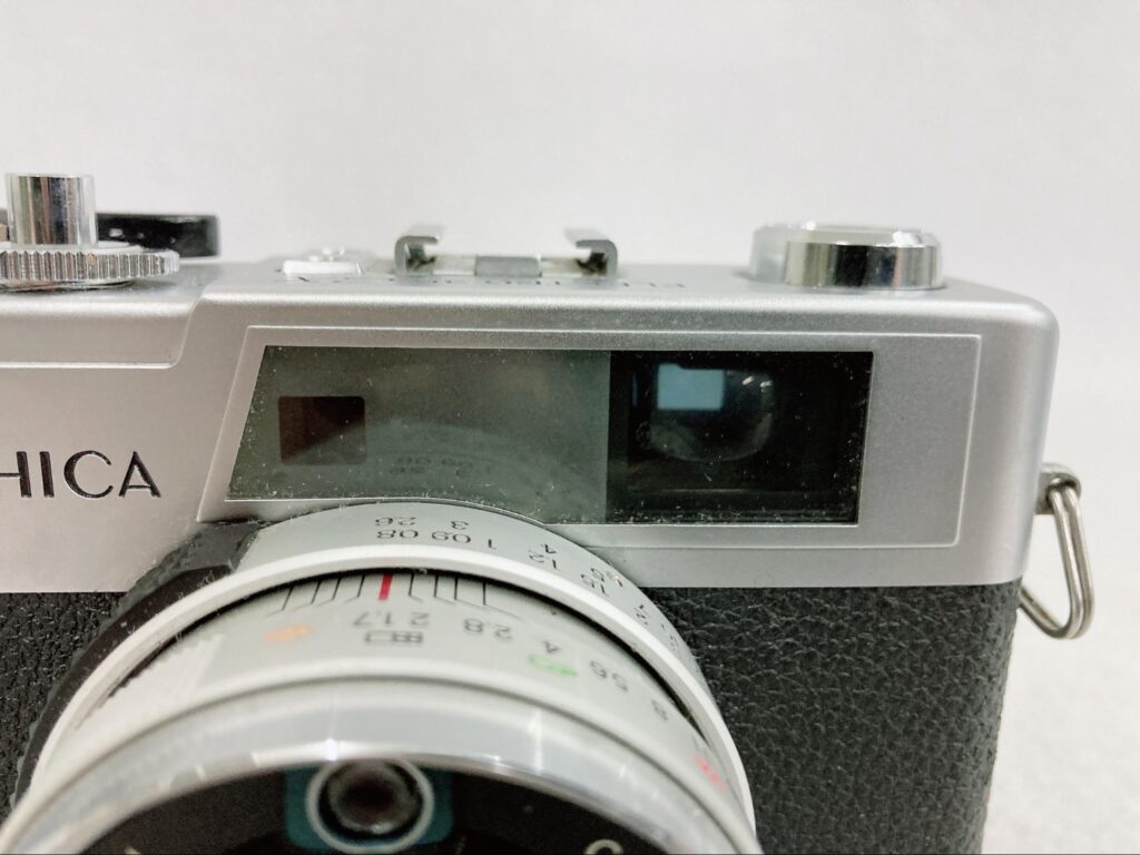 レンジファインダー式カメラとは？普通のフィルムカメラと何が違うの