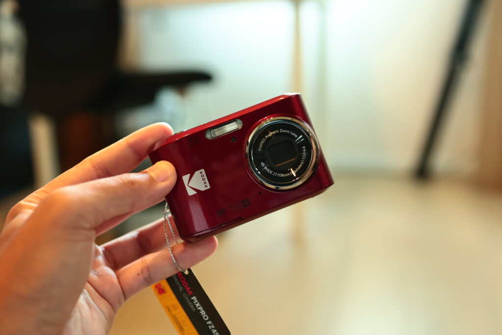 流行りのコンデジ、KODAK FZ45を買って100枚くらい撮ってみた【作例と