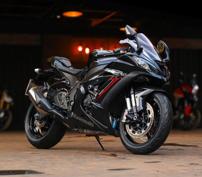 NINJA ZX-4R – 299 Imports