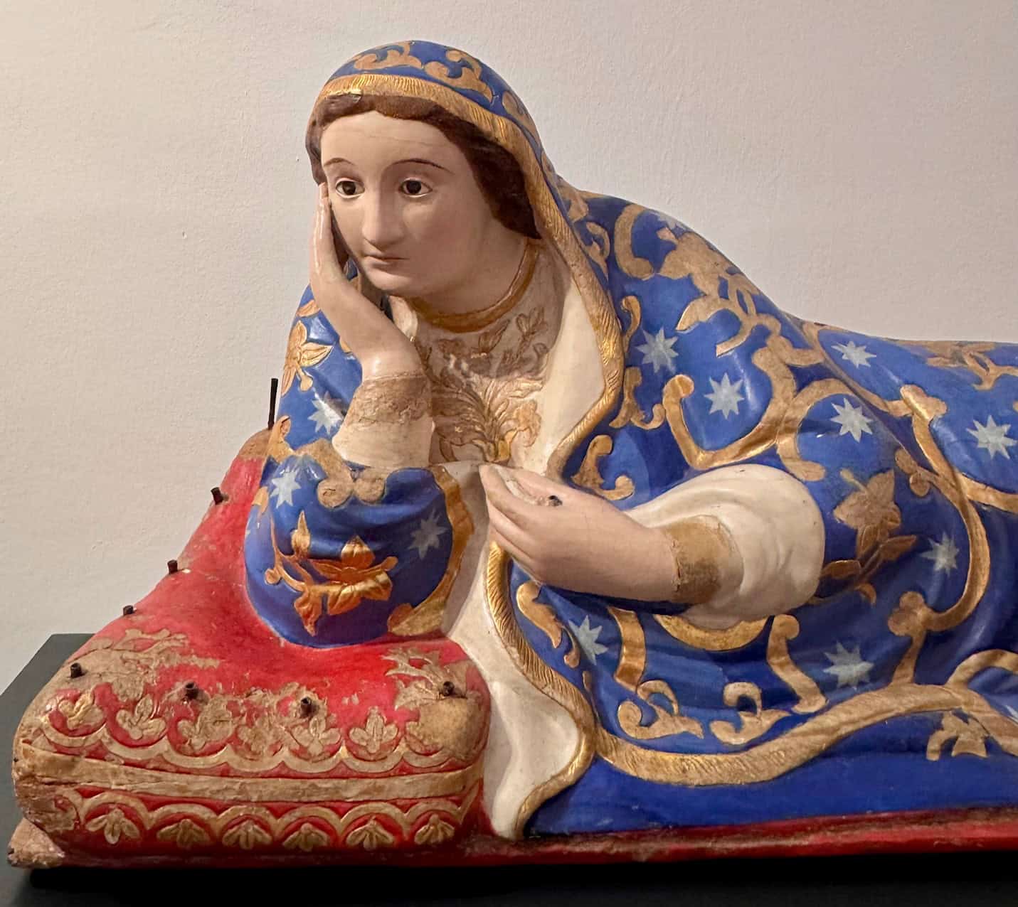 Tossicia's Reclining Madonna: A Story of Art and Community