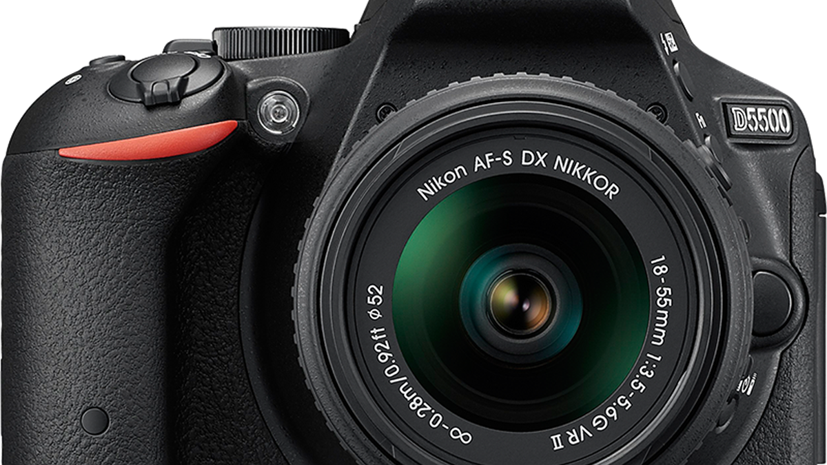 Nikon D5500 adds touchscreen and flat picture profile, loses GPS