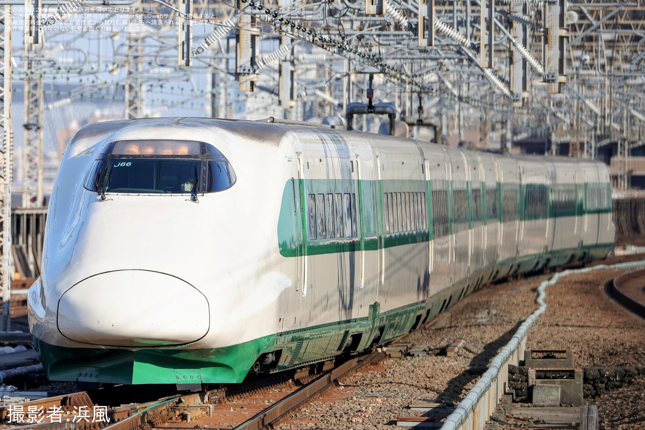 JR東】200系カラーとなっている新幹線総合車両センター所属のE2系J66