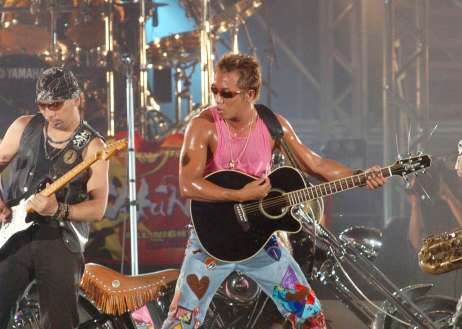 長渕剛さん、日置市制20周年で記念コンサート 出生地の縁、本人から