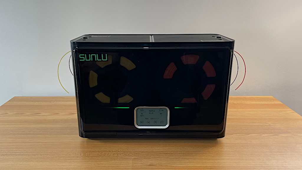 SUNLU FilaDryer S4 Review: 4 Spools Filament Dryer