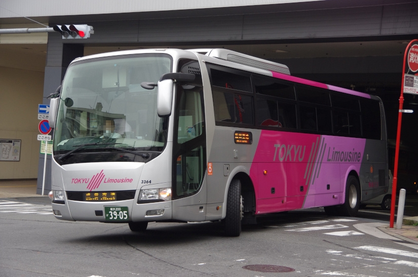 NI3364]横浜200 か 39-05 | 東急バス高津の館