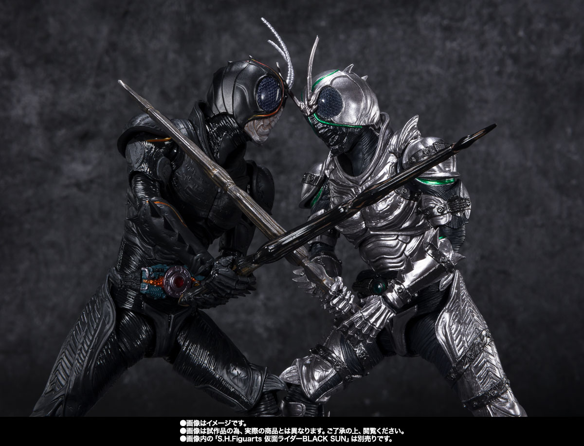S.H.Figuarts 仮面ライダーSHADOWMOON | 魂ウェブ