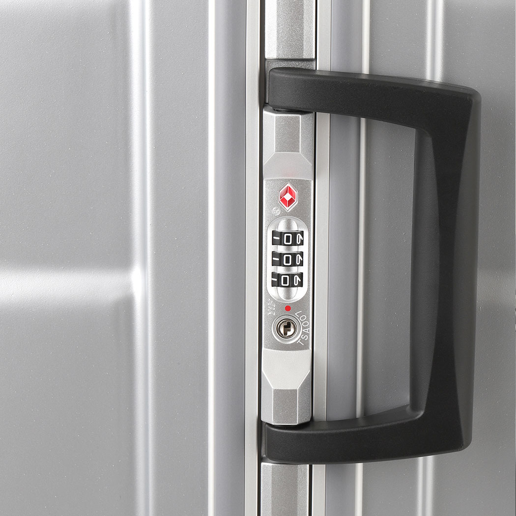 5521 CORE | LEGEND WALKER | スーツケース | T&S