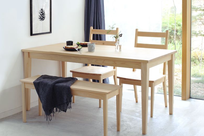 素材もデザインも価格も魅力的！ 人気学習机メーカー謹製のダイニング