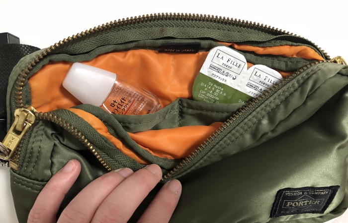 PORTERタンカーポーチの容量やおすすめポイントレビュー！画像有り
