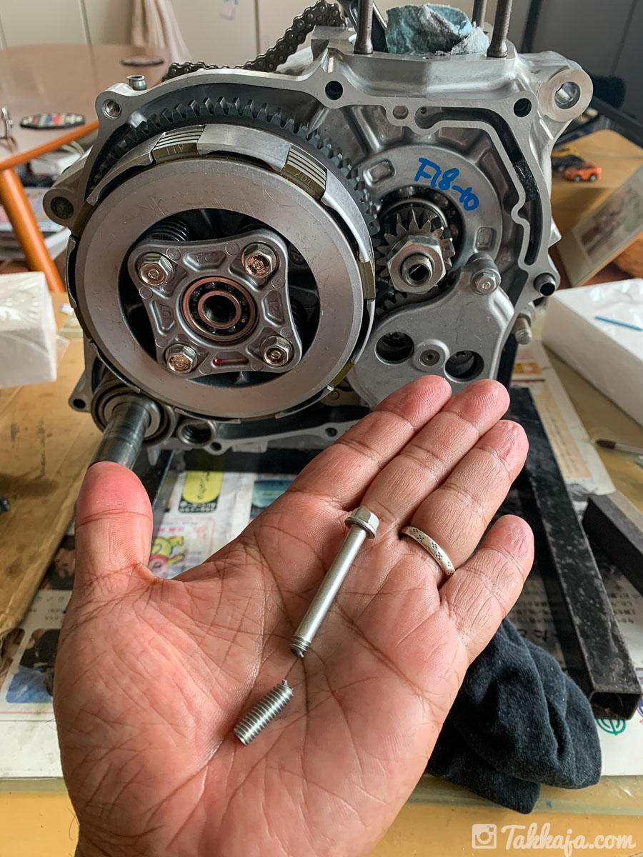 NSF100 エンジン腰下組み立て | takkaja.com