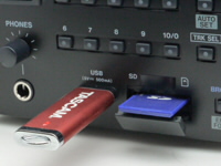 TASCAM CD-200SB アンプ 業務用音響機器 放送 PS-A1504D TASCAM CD