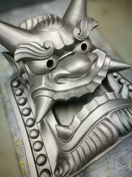 新築記念に鬼面瓦。 | 淡路瓦 タツミのブログ