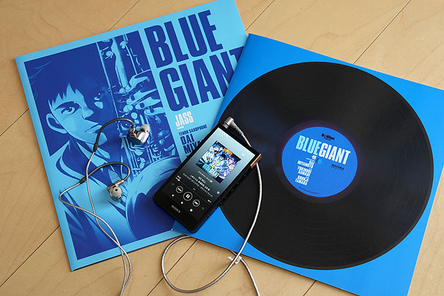 Blue Note Tokyo』×『SONY』のコラボレーションモデル「WH-1000XM5 BNT