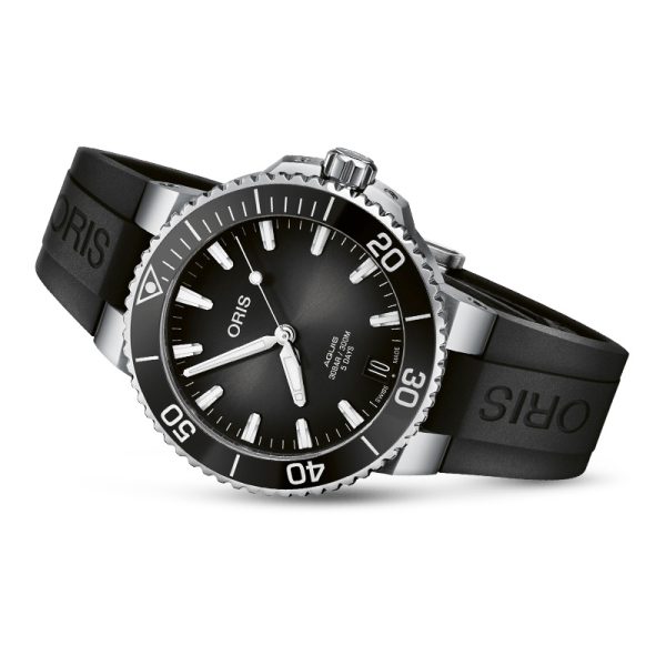 AQUIS DATE CALIBRE 400 - Tehran Watch