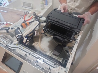 パナソニック、ドラム式洗濯機(NA-VX9900)、横浜市南区でヒートポンプ