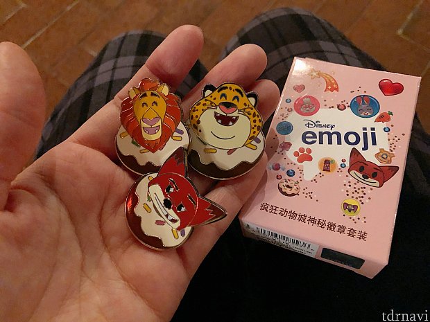 上海ディズニーランド正規品 トイストーリー ピンバッジ限数300 豪華で