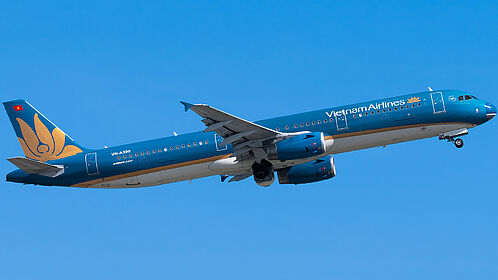 VN-A390 Vietnam Airlines Airbus A321-200 | Planespotters.net
