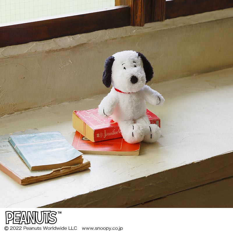 SNOOPY 2022 寅スヌーピーのぬいぐるみポーチBOOK│宝島社の通販 宝島