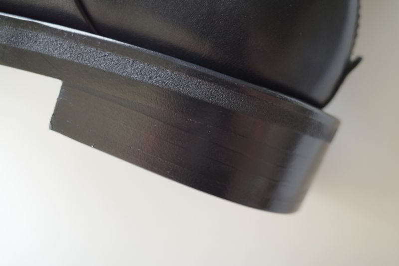 ISHMM back zip boots black - tity