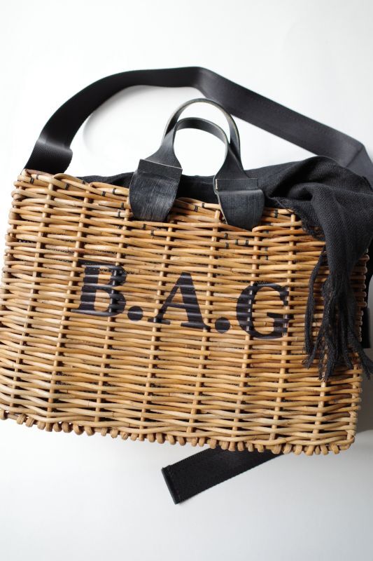 ebagos エバゴス ブライドルレザー×籐プリント入りショルダーバッグ - tity