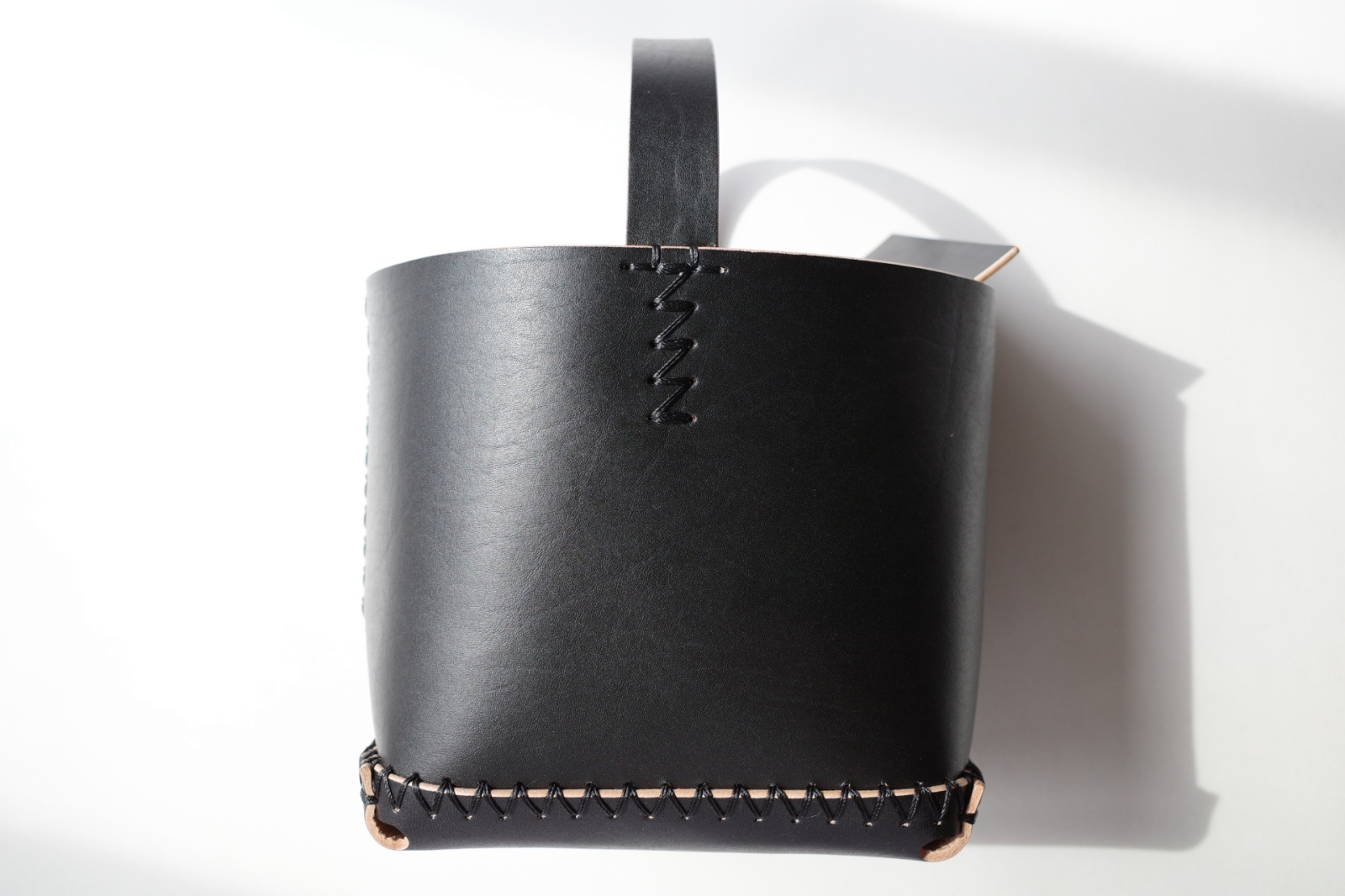 ebagos エバゴス CUTE レザーバッグ・ブラック - tity