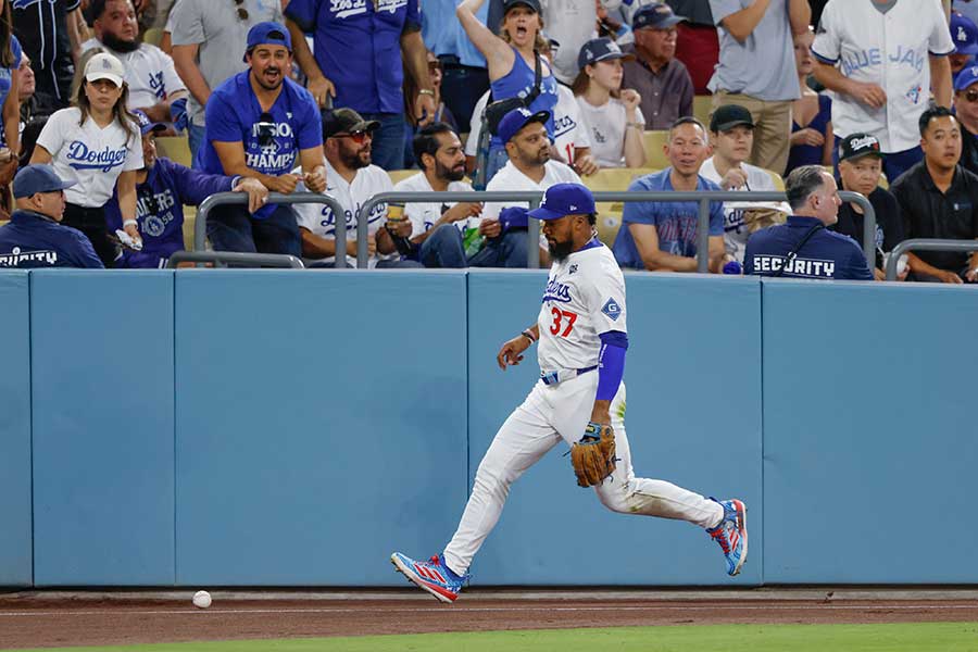 崖っぷちドジャースに酷評「1年中ずっと悩みの種」 大一番で