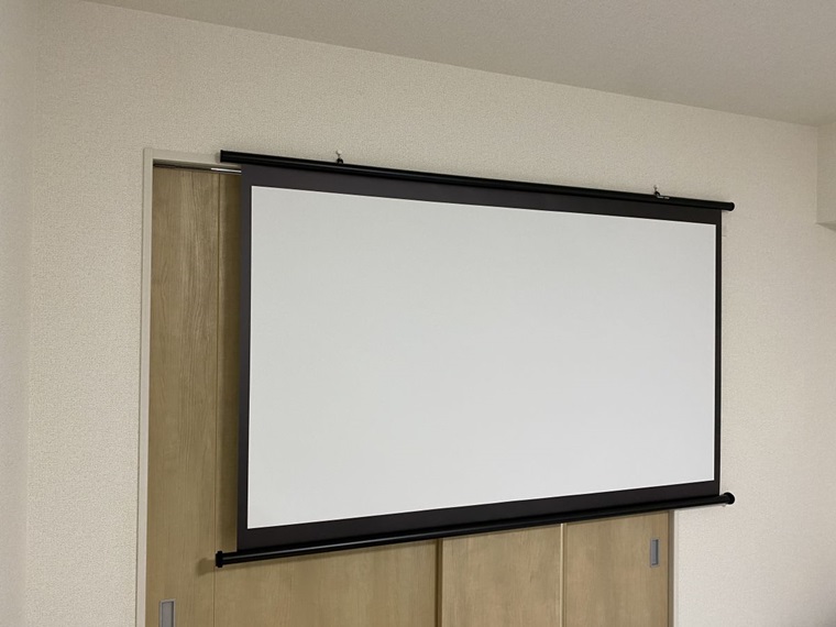 掛け軸 プロジェクター スクリーン 16：10 140インチ フルハイビジョン