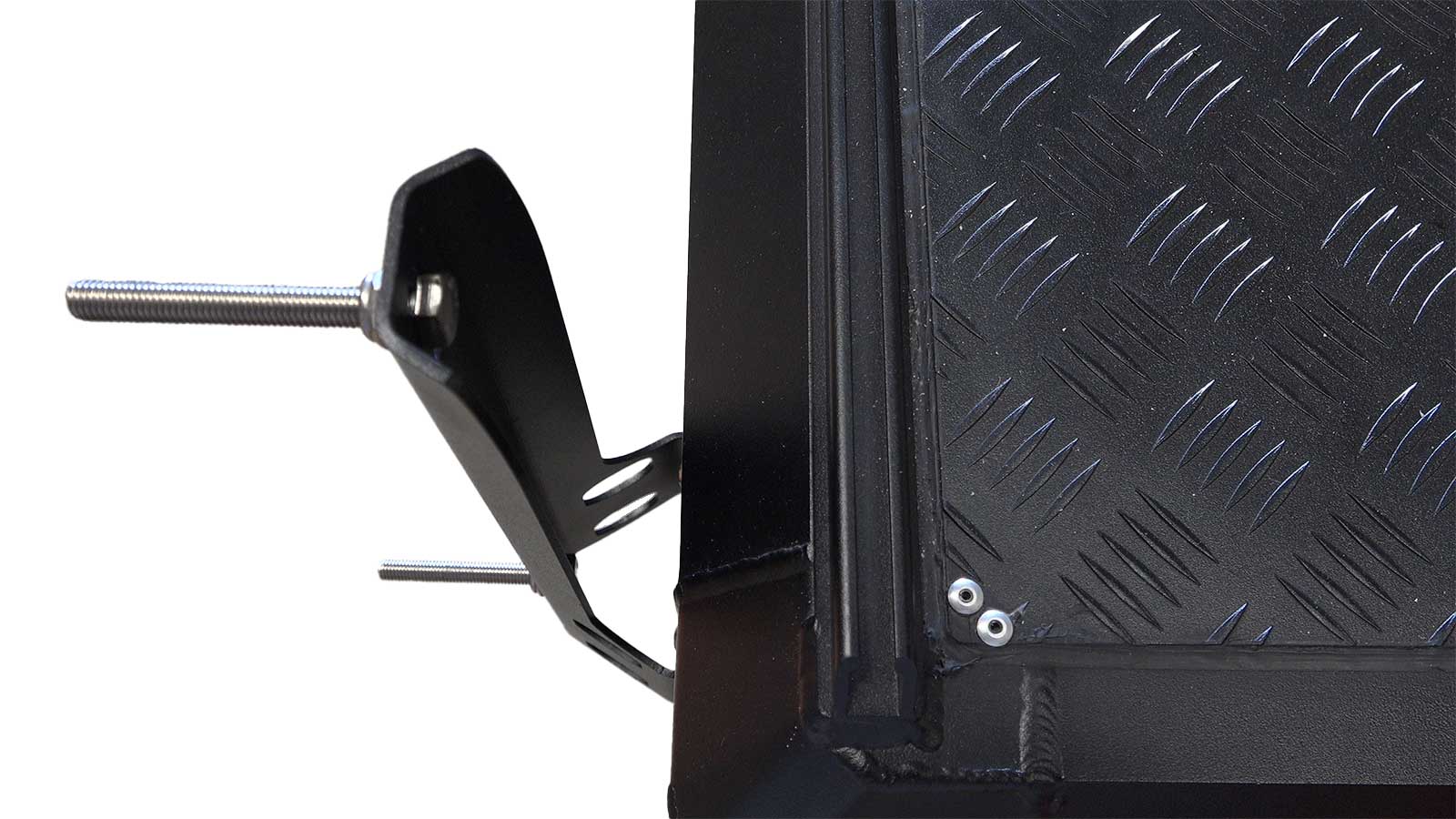 MAXTRAX Side Mount Bracket – The Bush Company USA