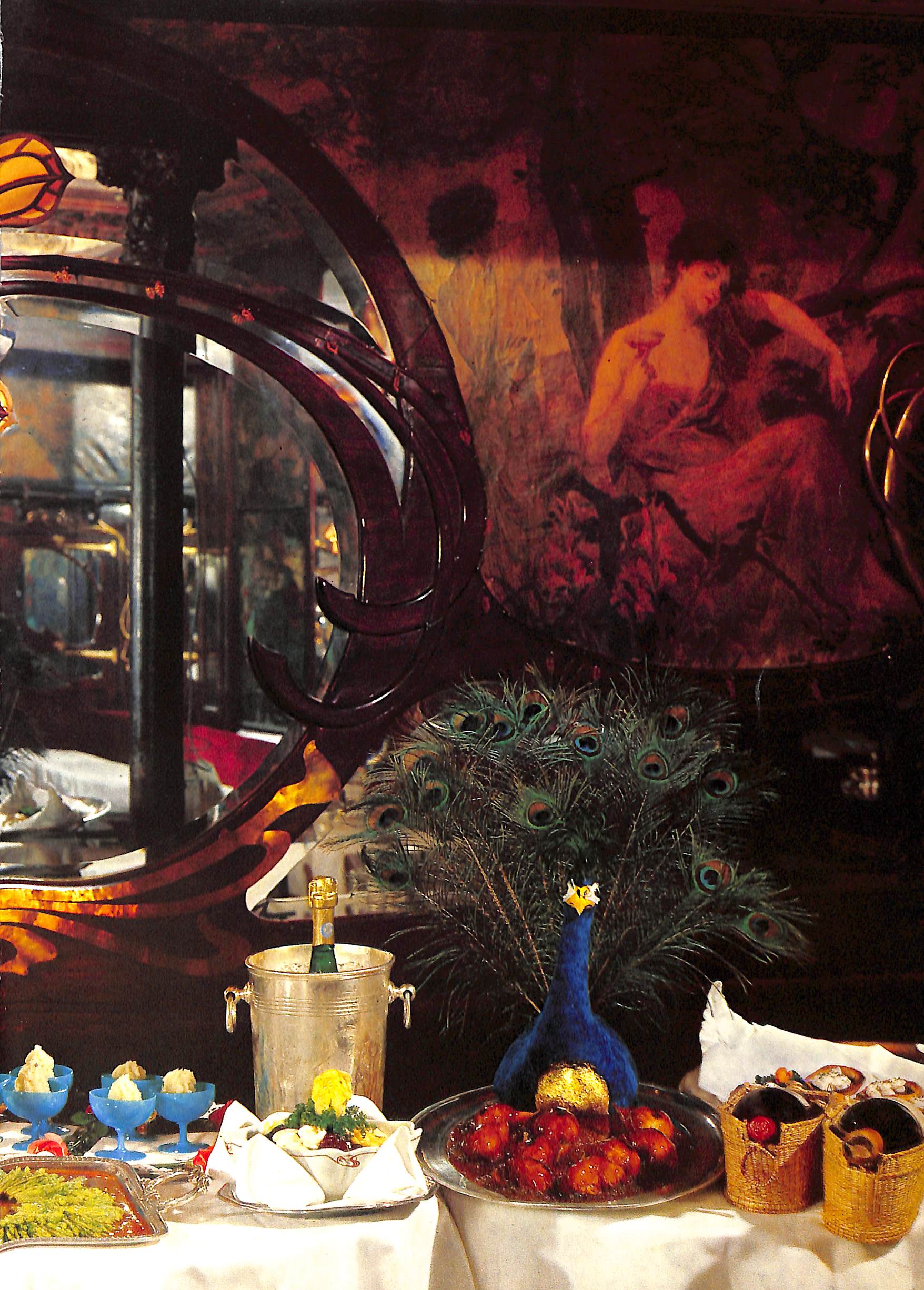 Dali: Les Diners De Gala