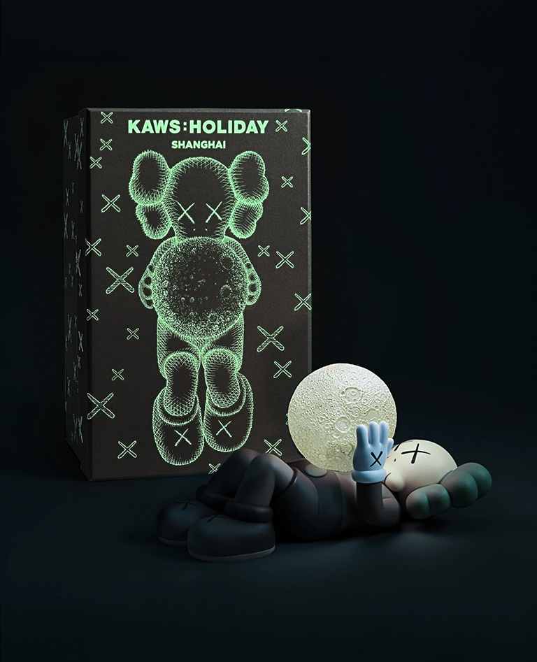 カウズ:ホリデー上海ドール グレー - KAWS |