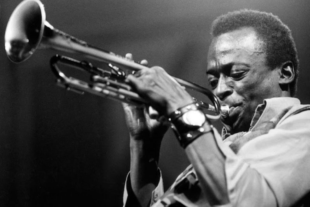 帝王”の装い | THE RAKE JAPAN | The Modern Voice of Classic Elegance