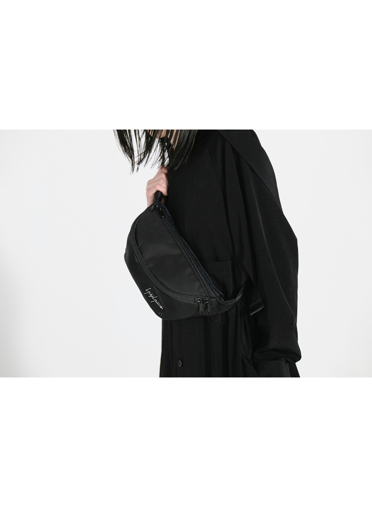 YY SIGNATURE NYLON WAIST BAG(FREE SIZE Black): Yohji Yamamoto POUR